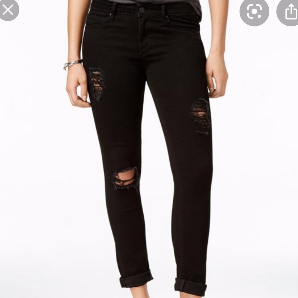 Black Ripped Skinny Jeans